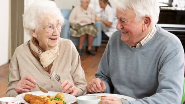 Eating Well in Winter for Older Adults